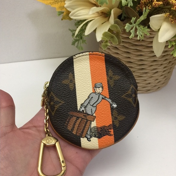 ❤️BUNDLE U get all 4 Louise Vuitton round coin purses - Picture 2 of 4